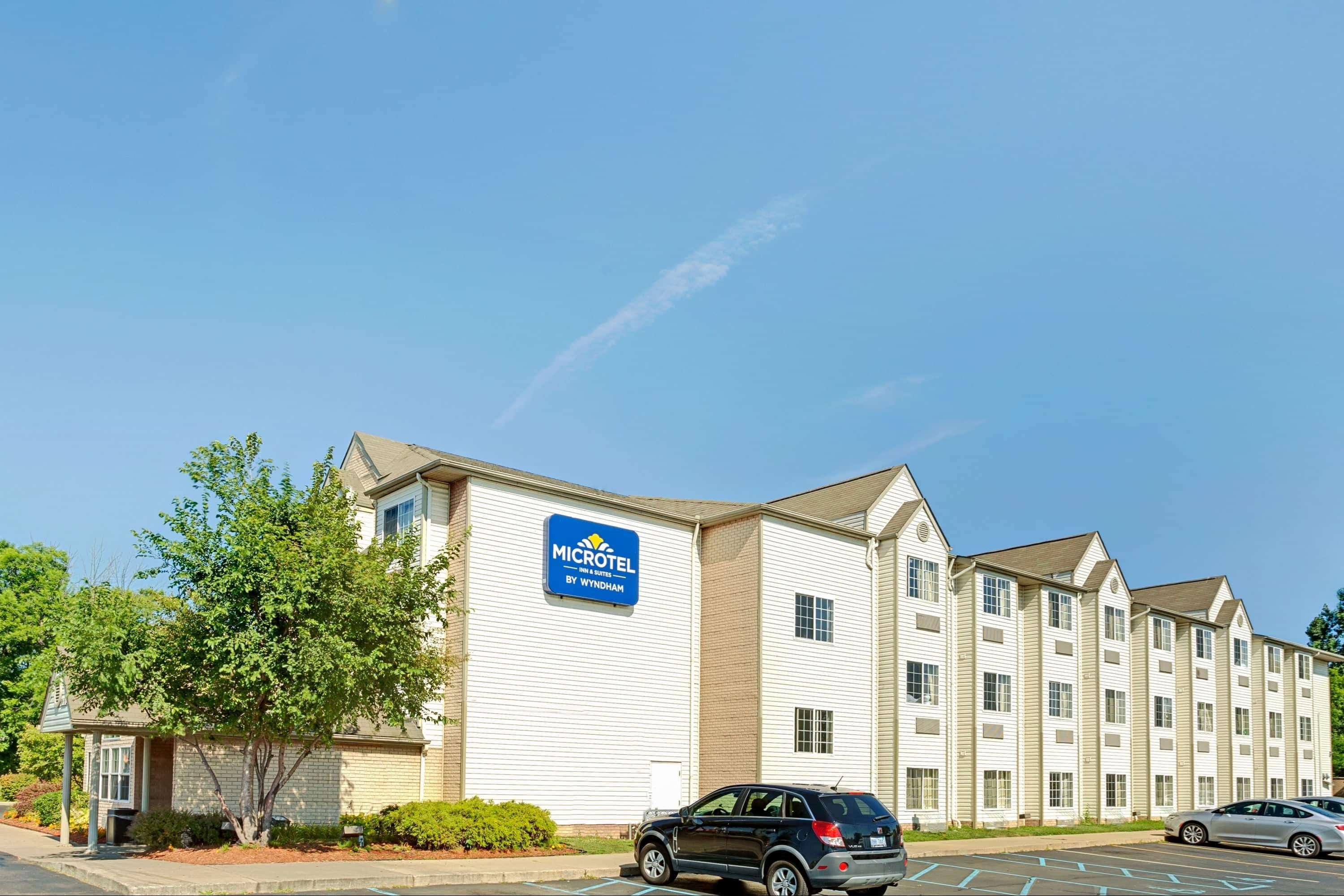 Microtel Inn & Suites By Wyndham Detroit Roseville Bagian luar foto